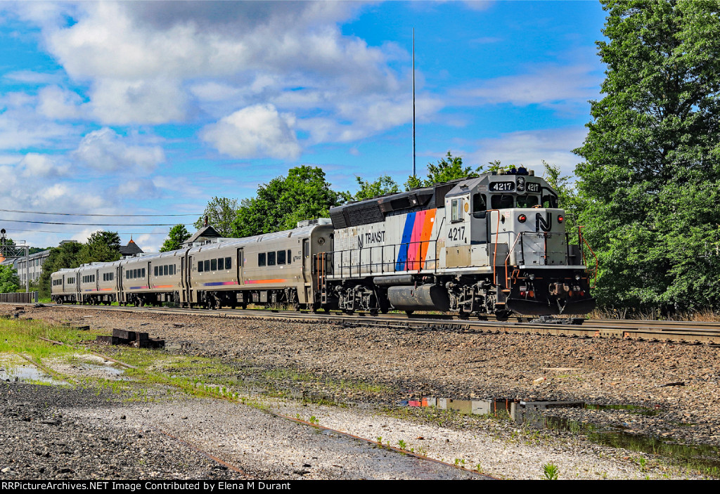 NJT 4217 on train 1162